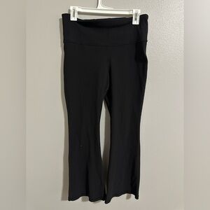 Athleta Black Ribbed Crop Flare Pants 3/4 length Elation